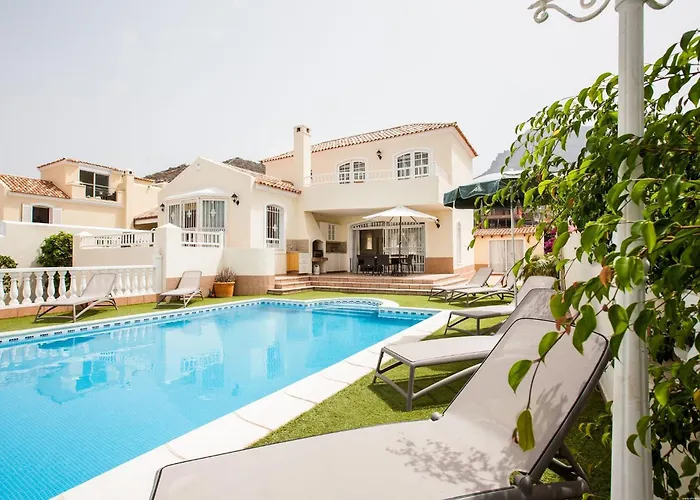 Вілла Kantuta Адехе